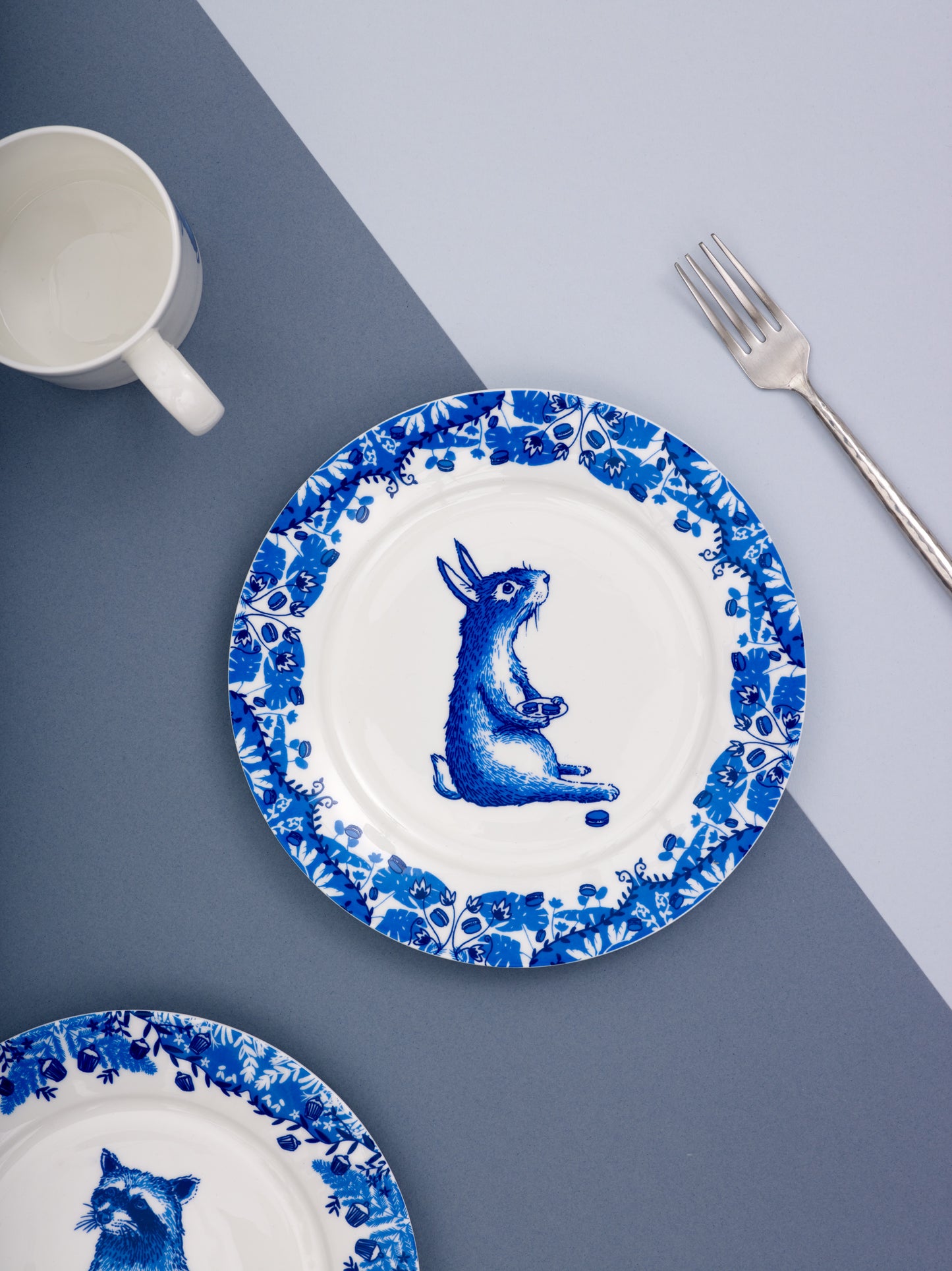 Rabbit Willow pattern side plate